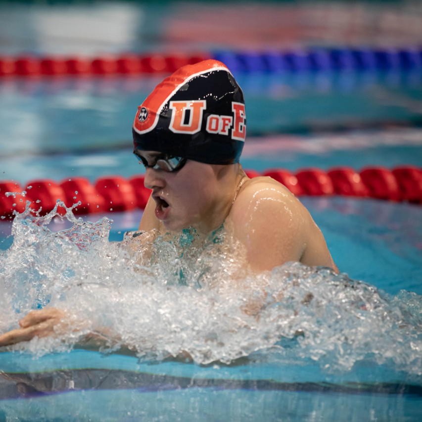 Kara Hanlon won a hat-trick of titles in Edinburgh.